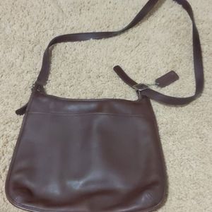 Coach dark brown leather purse EUC